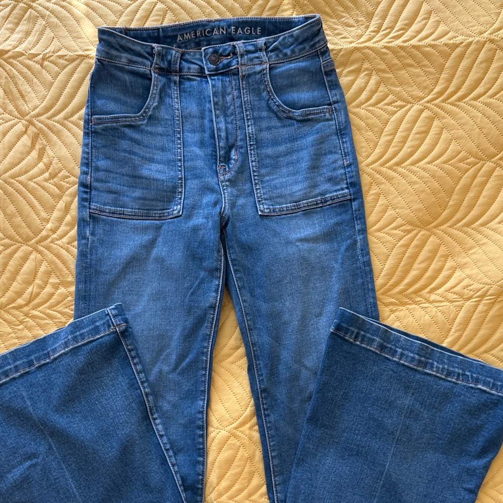 American Eagle Outfitters Women's Blue Flare Wide-Leg Jeans